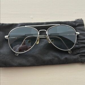 Stylish Silver Aviator Sunglasses